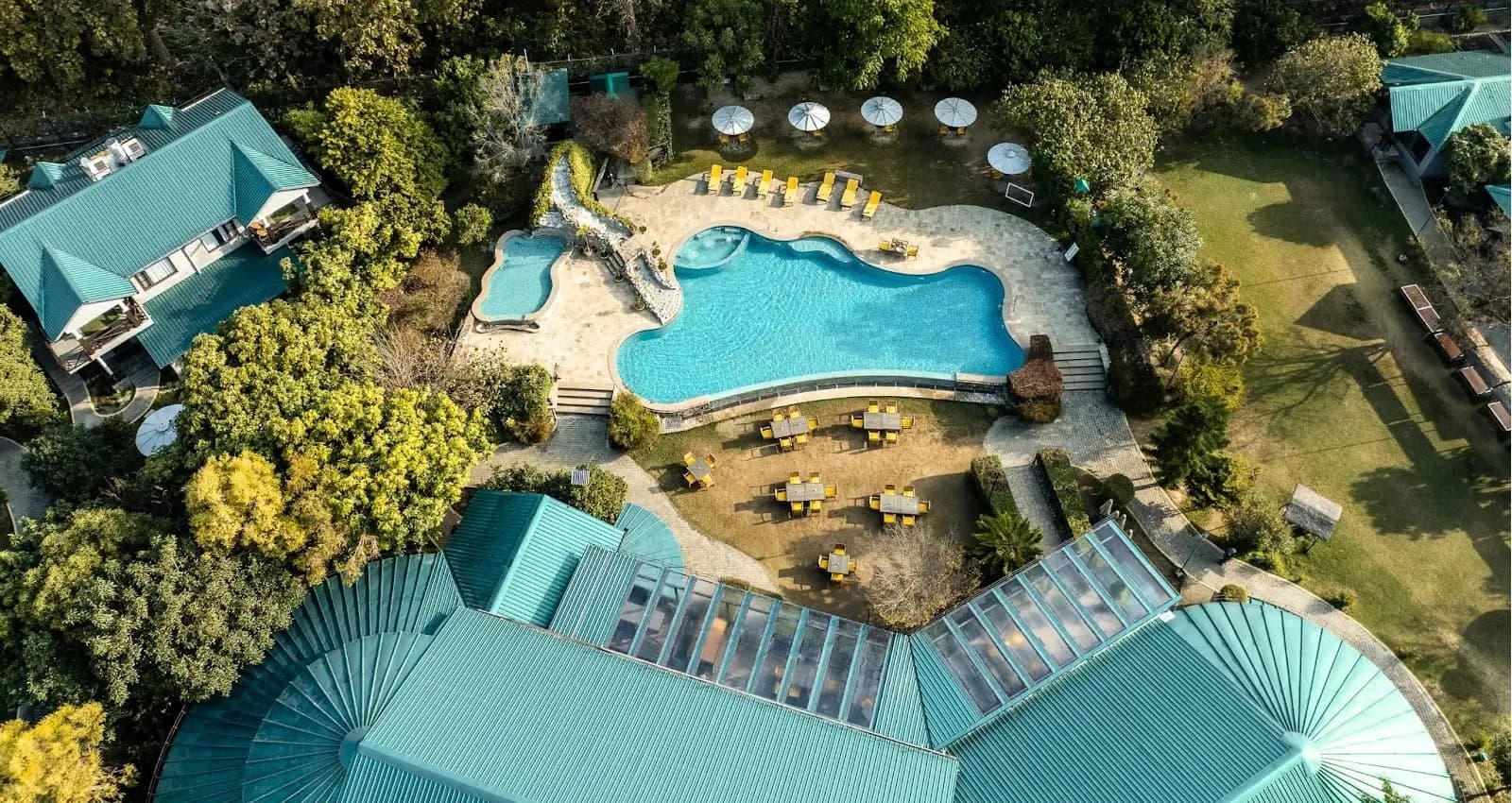 Best Wedding Resorts in Jim Corbett – Prices, Packages & Décor Photos - PS Decor's Luxury Décor Recommendations for Aahana