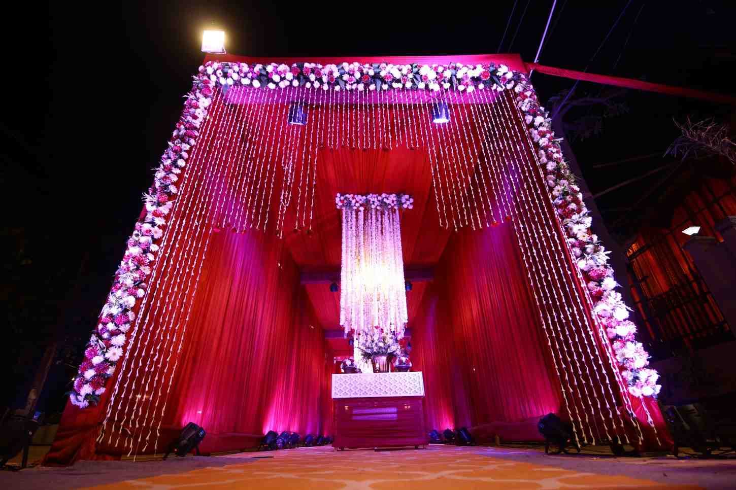 Whitehouse Banquet & Resort