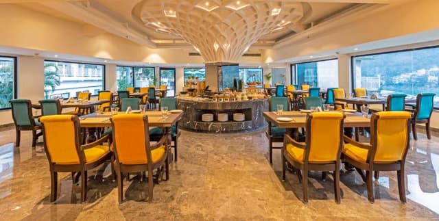 Lemon Tree Premier Gallery 1