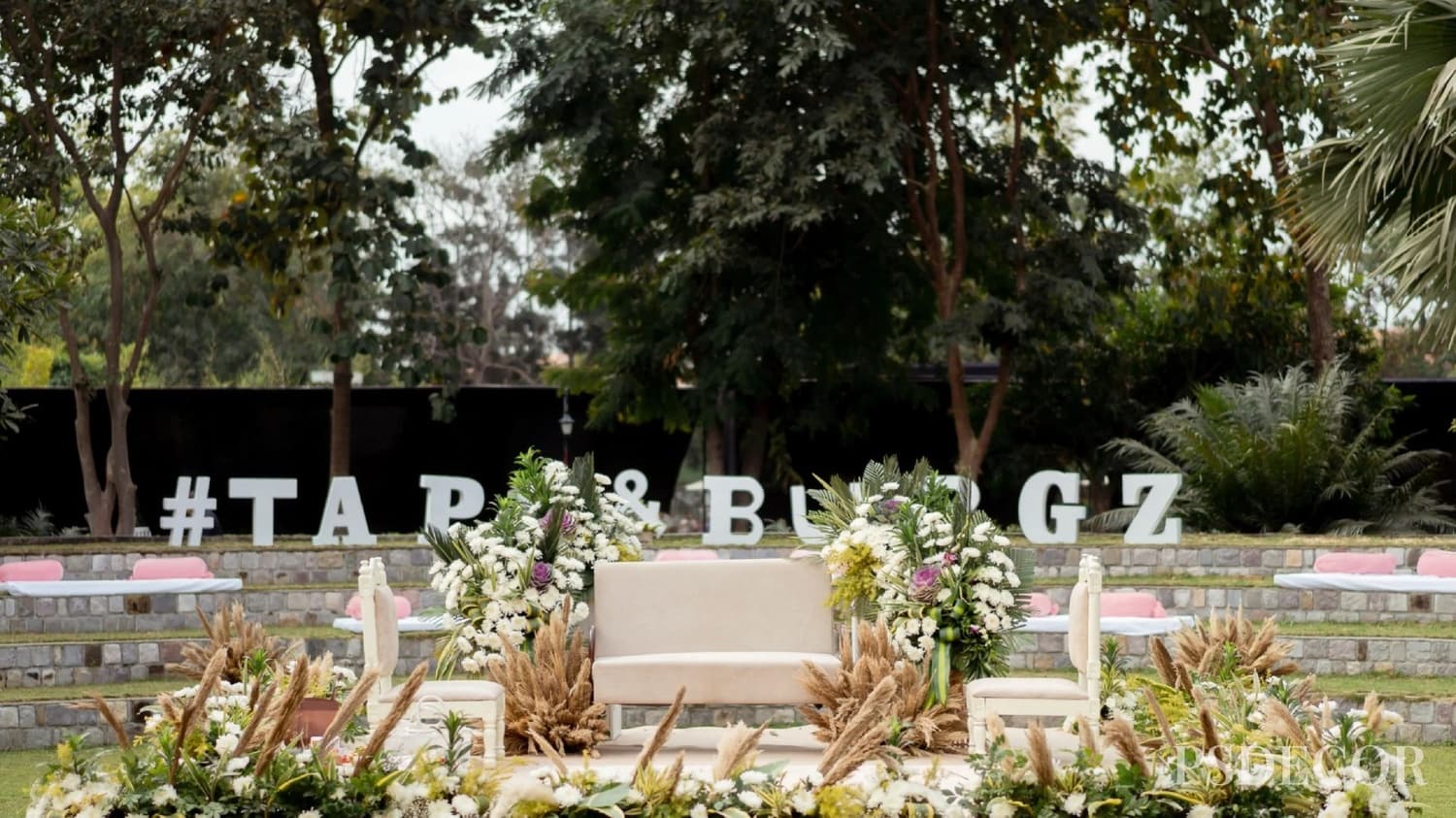 The Era of Signature Weddings: Why Personalization Wins Every Time - Real-World Signature Inspirations