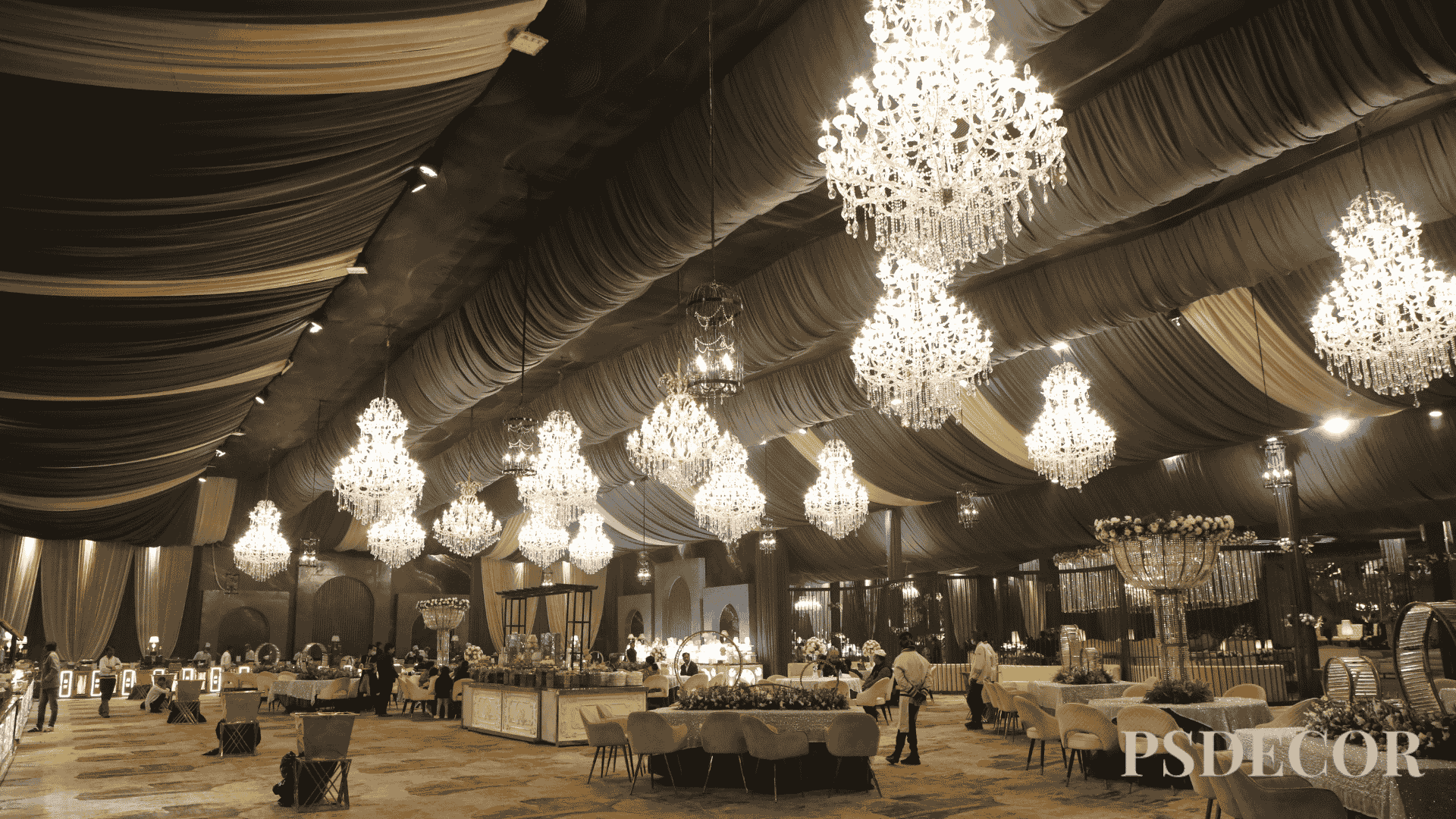 Beyond Gold and Glitter: How Gen Z Is Reimagining the Future of Luxury Weddings - Gen Z Wants Immersive Wedding Experiences